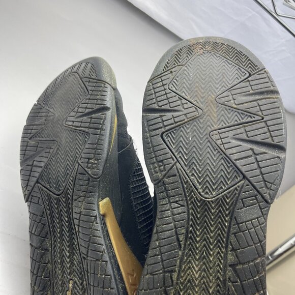 Nike Air Mars Jordan 270 Mens Sz 11 Basketball Shoes Black Gold CD7070-007 READ* - Picture 9 of 16